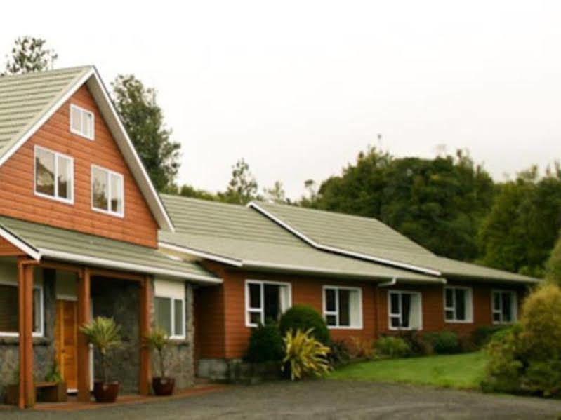 Patuha Rainforest Retreat Okato Экстерьер фото
